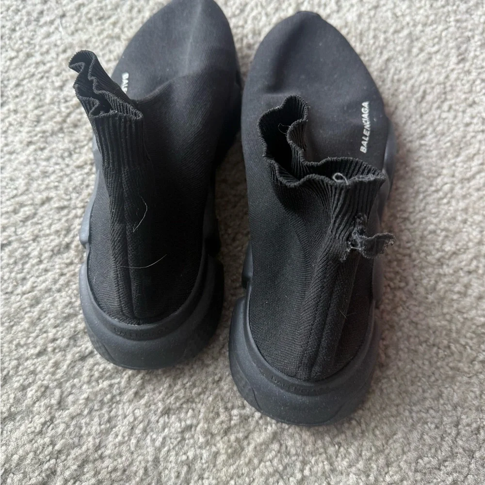 Black Slip-On Shoes - Picture 5 of 6
